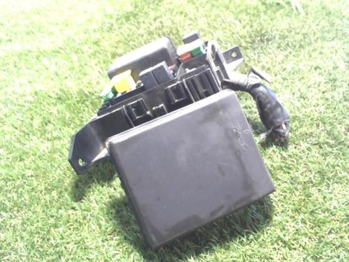 fuse-box-mitsubishi-grandis-na_w-2003-2004-2005-2006-2007-2008-2009-2010-2011-24021983 main image