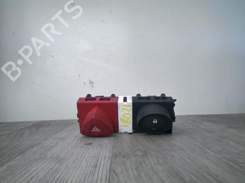 Used Warning switch RENAULT MEGANE II Estate (KM0/1_) 1.6 16V (112 hp) 21182737