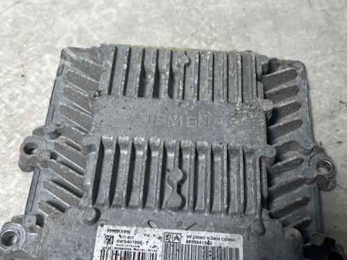 engine-control-unit-ecu-citroen-c1-pm_-pn_-2005-2006-2007-2008-2009-2010-2011-2012-2013-2014-31755369 main image