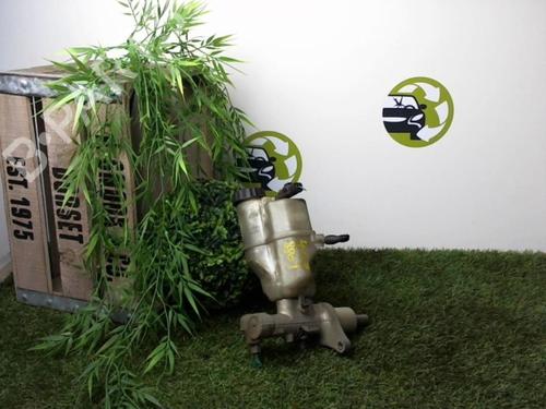 Used Brake master cylinder PEUGEOT 407 (6D_) 1.6 HDi 110 (6D9HZC, 6D9HYC) (109 hp) 24023261