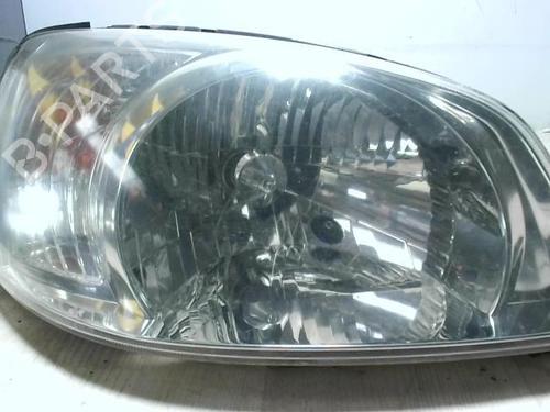 Used Right headlight HYUNDAI GETZ (TB) 1.5 CRDi (82 hp) 24026882
