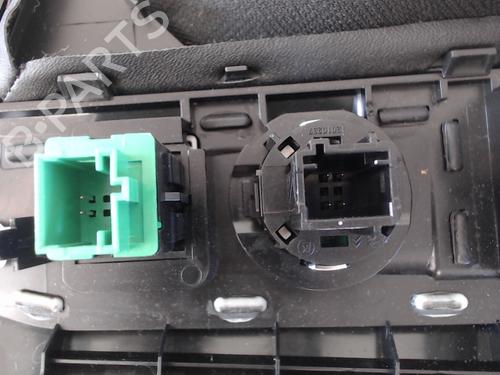 Switch PEUGEOT 3008 II SUV (MC_, MR_, MJ_, M4_) 1.2 THP/ PureTech 130 (MRHNSM, MRHNSU, MRHNSJ, MRHNYW,... | BP25619882I30