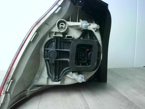 Right taillight VW GOLF V (1K1) 2.0 TDI 16V | BP25618778C35 