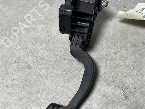 pedal-fiat-grande-punto-199_-2005-32082539 main image