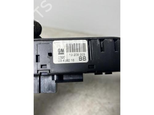 Przełącznik szyby przedniej lewej OPEL ASTRA H GTC (A04) 1.3 CDTI (L08) | BP30808153I27