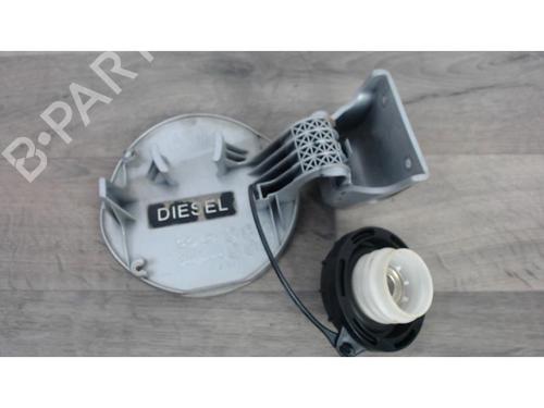 Fuel flap HYUNDAI i20 I (PB, PBT) 1.4 CRDi | BP26199242C131