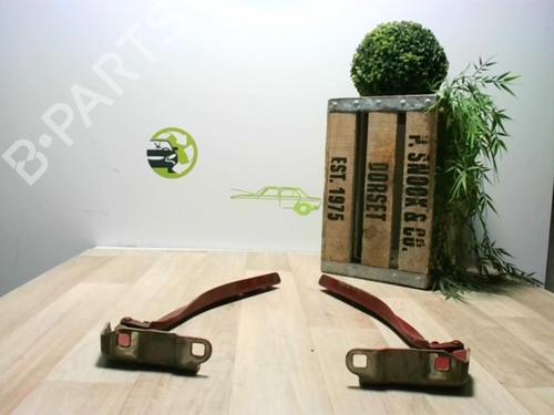 Used Hinge/Door check strap FIAT GRANDE PUNTO (199_) 1.3 D Multijet (75 hp) 25618489