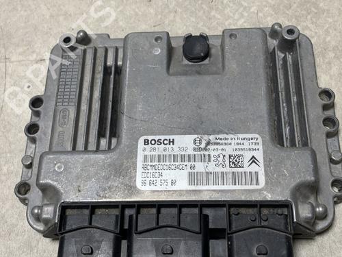 Used Engine control unit (ECU) Engine control unit (ECU) PEUGEOT 308 I (4A_, 4C_) 1.6 HDi (92 hp) 31252036 31252036