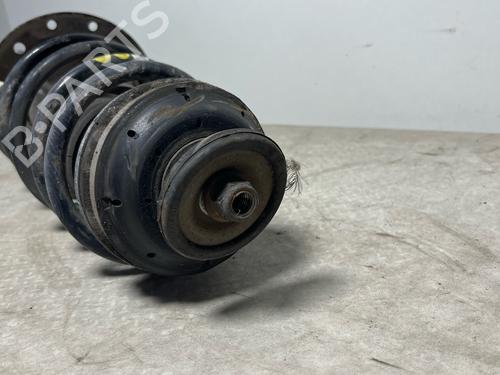 Venstre fortil støddæmper Venstre fortil støddæmper FIAT GRANDE PUNTO (199_) 1.3 D Multijet (199.AXD11, 199.AXD1A, 199.AXD1B,... (90 hp) 33981870 33981870