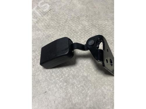 Seat buckle PEUGEOT 308 I (4A_, 4C_) 1.6 HDi | BP24433663I32 