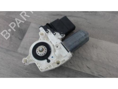 Vindusheismotor høyre foran VW TOURAN (1T1, 1T2) 1.9 TDI | BP28492525E20