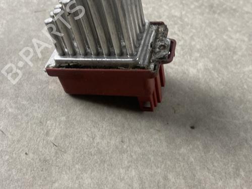 Used Heater resistor Heater resistor VW GOLF IV (1J1) 1.9 TDI (130 hp) 25619537 25619537