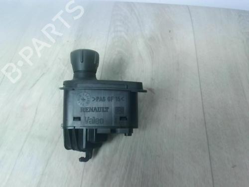 Switch RENAULT GRAND SCÉNIC II (JM0/1_) 1.9 dCi (JM0G, JM12, JM1G, JM2C) | BP21181884I30 