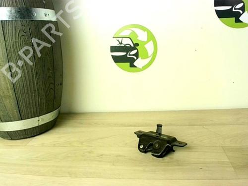 Used Tailgate lock PEUGEOT 106 II (1A_, 1C_) 1.0 i (50 hp) 24023720