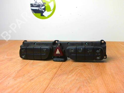 switch-mercedes-benz-c-class-w203-c-270-cdi-203016-2038216879-2000-2001-2002-2003-2004-2005-2006-2007-21181774 main image