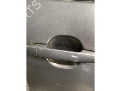 Right front door TOYOTA COROLLA Verso (ZER_, ZZE12_, R1_) 2.0 D-4D (CUR10_, CUR10R) | BP25206297C3 