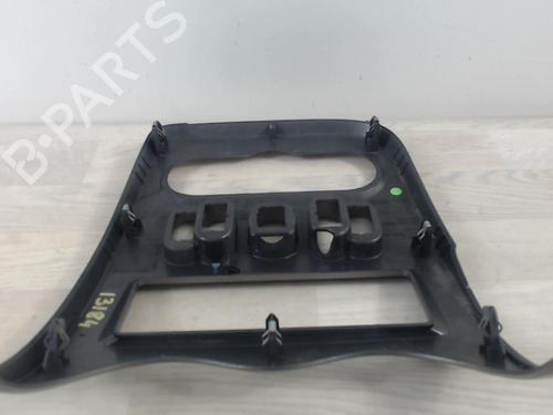 Middle console DACIA SANDERO 1.5 dCi | BP31252110I22 