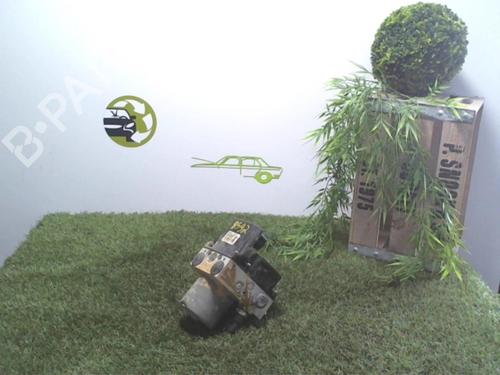 Used ABS pump ALFA ROMEO 147 (937_) 1.6 16V T.SPARK ECO (937.AXA1A, 937.BXA1A) (105 hp) 25618608