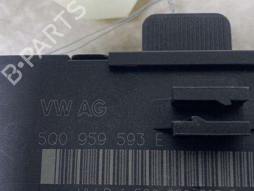 Control unit AUDI A3 Sportback (8VA, 8VF) 1.6 TDI | BP30808024M11
