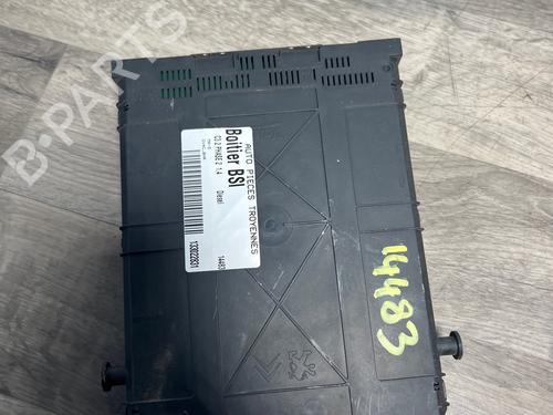 Fuse box CITROËN C3 II (SC_) 1.4 HDi 70 (SC8HZC, SC8HR0, SC8HP4) | BP39242583E1 - Image 3