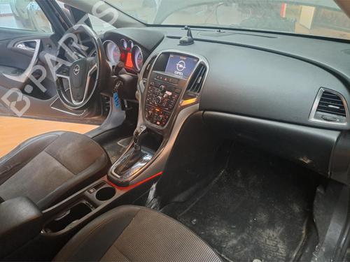 Used Seat buckle OPEL ASTRA J (P10) 2.0 CDTI (68) (160 hp) 22216364