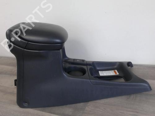 Consola central SUZUKI GRAND VITARA I (FT, HT) 2.0 HDI 110 16V 4x4 (SQ420D, TD83V, JA420WD) (109 hp) 31252204