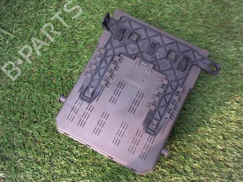 Fuse box CITROËN C5 I (DC_) 2.2 HDi (DC4HXB, DC4HXE) | BP24023374E1 - Image 3