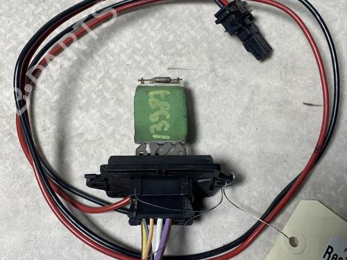 heater-resistor-renault-scenic-ii-jm01_-2003-2004-2005-2006-2007-2008-2009-2010-29854632 main image