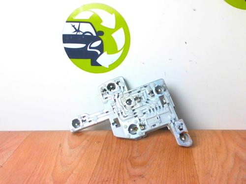 Nummerpladelys FORD MONDEO III (B5Y) 2.0 16V TDDi / TDCi (115 hp) 25618297