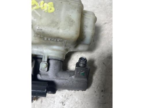 Brake master cylinder VW GOLF V Variant (1K5) 1.9 TDI | BP31085021M77 