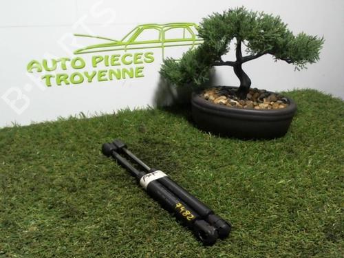 Used Tailgate lift support FORD MONDEO II Saloon (BFP) 1.8 TD (90 hp) 31638051