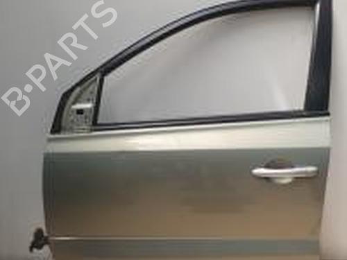 Used Left front door RENAULT KOLEOS I (HY_) 2.0 dCi (HY0K) (150 hp) 26888271