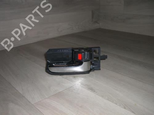 Used Front right interior door handle TOYOTA COROLLA Verso (_E12_) 2.0 D-4D (CDE120_, CDE120R) (90 hp) 24023663