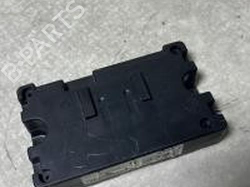 Used Control unit RENAULT CLIO III (BR0/1, CR0/1) 1.5 dCi (BR17, CR17) (86 hp) 31084875