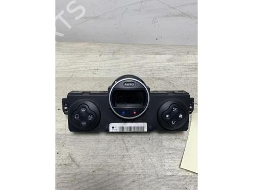 Climate control RENAULT CLIO III (BR0/1, CR0/1) 1.5 dCi (BR1C, CR1C) | BP28118631I5 