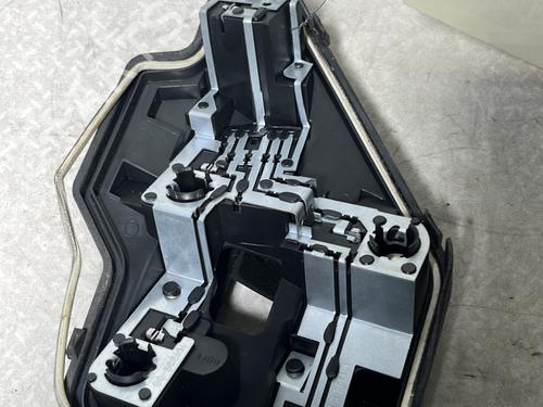 licence-plate-light-opel-astra-h-gtc-a04-2005-2006-2007-2008-2009-2010-31086425 main image