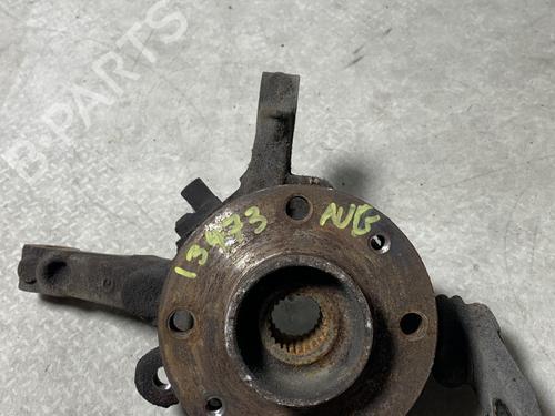 Used Left front steering knuckle RENAULT TWINGO II (CN0_) 1.2 16V (CN0K, CN0V, CN0A) (76 hp) 24440830