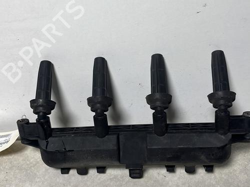 Used Ignition coil PEUGEOT 206 Hatchback (2A/C) 1.1 i (60 hp) 32267621