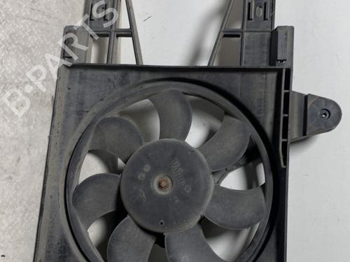 Used Radiator fan Radiator fan FIAT PUNTO (176_) 60 1.2 (176AP, 176AR, 176AQ, 176BB) (60 hp) 30807741 30807741