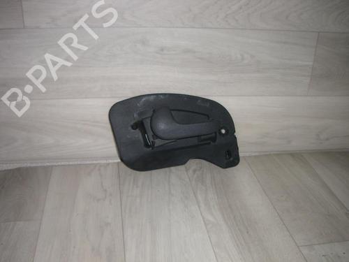 Used Front left interior door handle OPEL COMBO Tour 1.3 CDTI 16V (69 hp) 25618077
