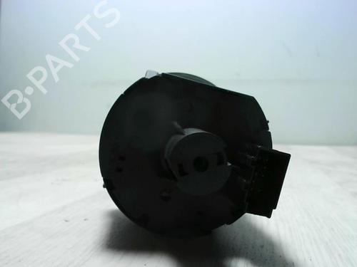 Headlight switch SKODA SCALA (NW1) 1.6 TDI | BP24026346I24