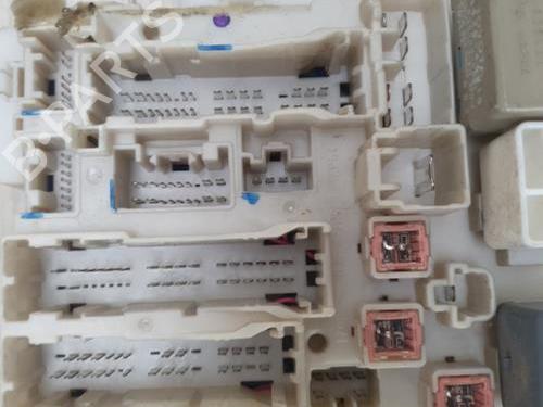 Fuse box TOYOTA RAV 4 III (_A3_) 2.2 D 4WD (ALA30_, ALA30R) | BP28166764E1 