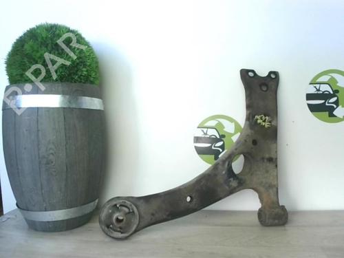 Used Left front suspension arm TOYOTA AVENSIS (_T25_) 2.0 D-4D (CDT250_, CDT250R) (116 hp) 24022392