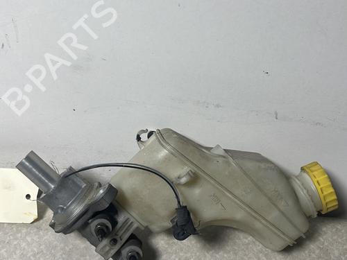 Used Brake master cylinder Brake master cylinder FIAT GRANDE PUNTO (199_) 1.2 (65 hp) 33270286 33270286