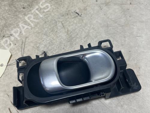 Used Front left interior door handle Front left interior door handle CITROËN C4 CACTUS 1.6 BlueHDi 100 (99 hp) 36139405 36139405