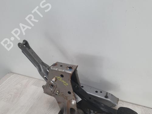 break-pedal-vw-fox-hatchback-5z1-5z3-5z4-2003-2004-2005-2006-2007-2008-2009-2010-2011-2012-2013-2014-2015-28131461 main image