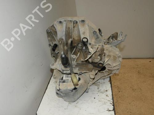 Gearbox DACIA LOGAN Pickup (US_) 1.5 dCi (US0W) | BP24025857M3