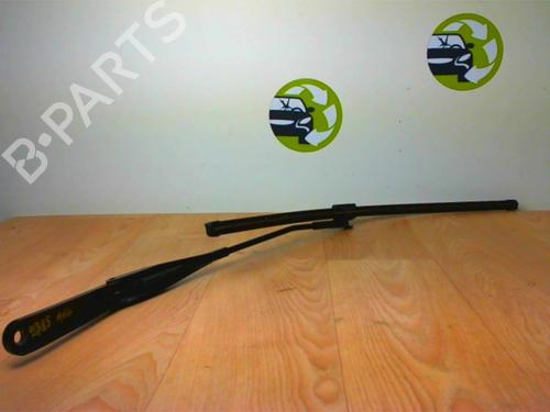 Used Front windshield wiper arm FORD FOCUS II (DA_, HCP, DP) 1.6 TDCi (90 hp) 21183494