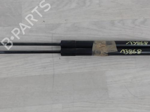 tailgate-lift-support-renault-clio-iv-bh_-2012-2013-2014-2015-2016-2017-2018-2019-2020-2021-23990742 main image