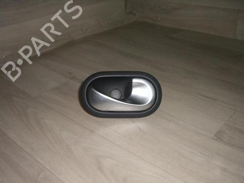 Høyre bak invendig håndtak RENAULT MEGANE II (BM0/1_, CM0/1_) 1.5 dCi (BM1E, CM1E) (106 hp) 24023697